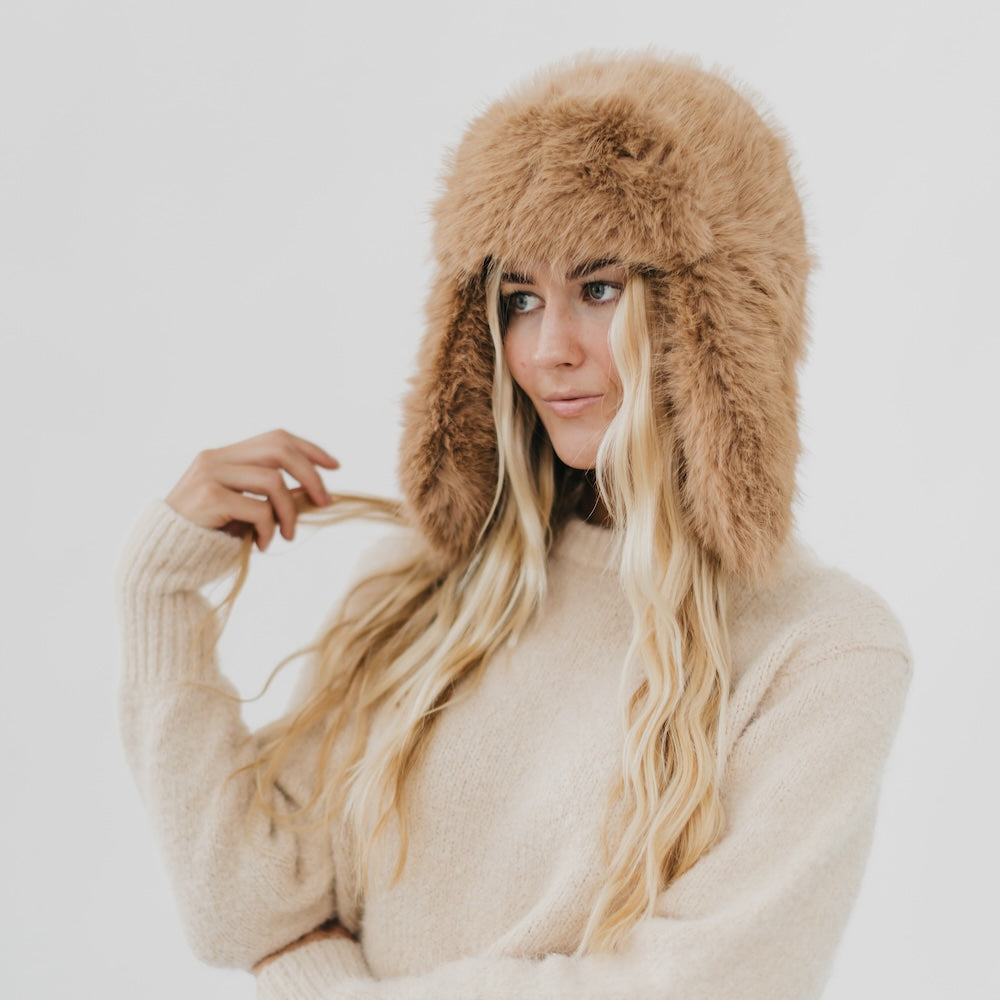 Fur bomber fashion hat